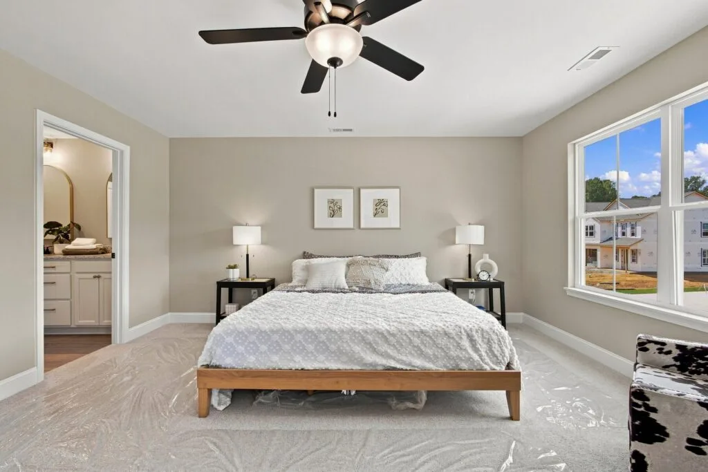 Primary bedroom with en-suite bath at Luna Ridge in Lenoir City, TN